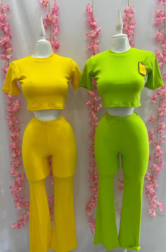 BB.CONJUNTO ACANALADO 2 PZA PANTALON Y TOP