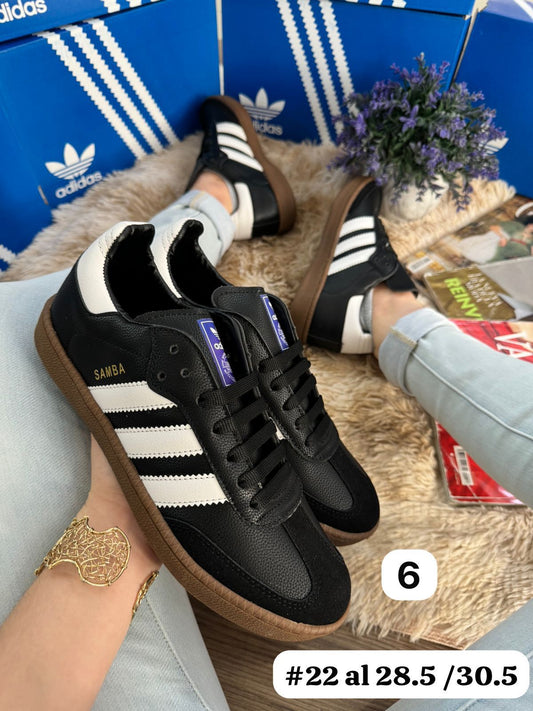 J.TENI ADIDAS SAMBA NEGRO #6.5