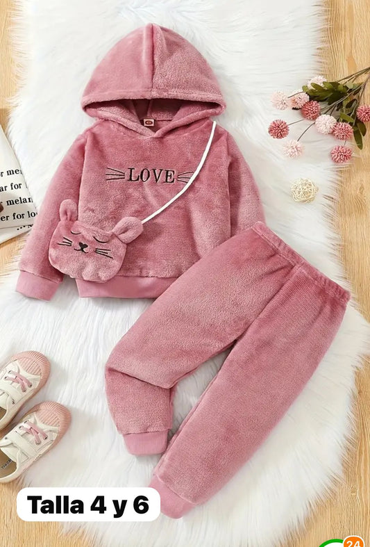 T.CONJUNTO DEPORTIVO NIÑA ROSA LOVE T.4AÑOS