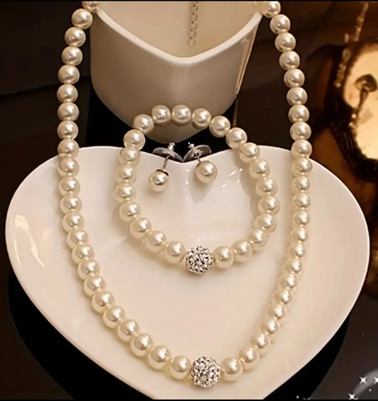 T.JGO.ACCESORIOS PERLAS BLANCAS 3PZS