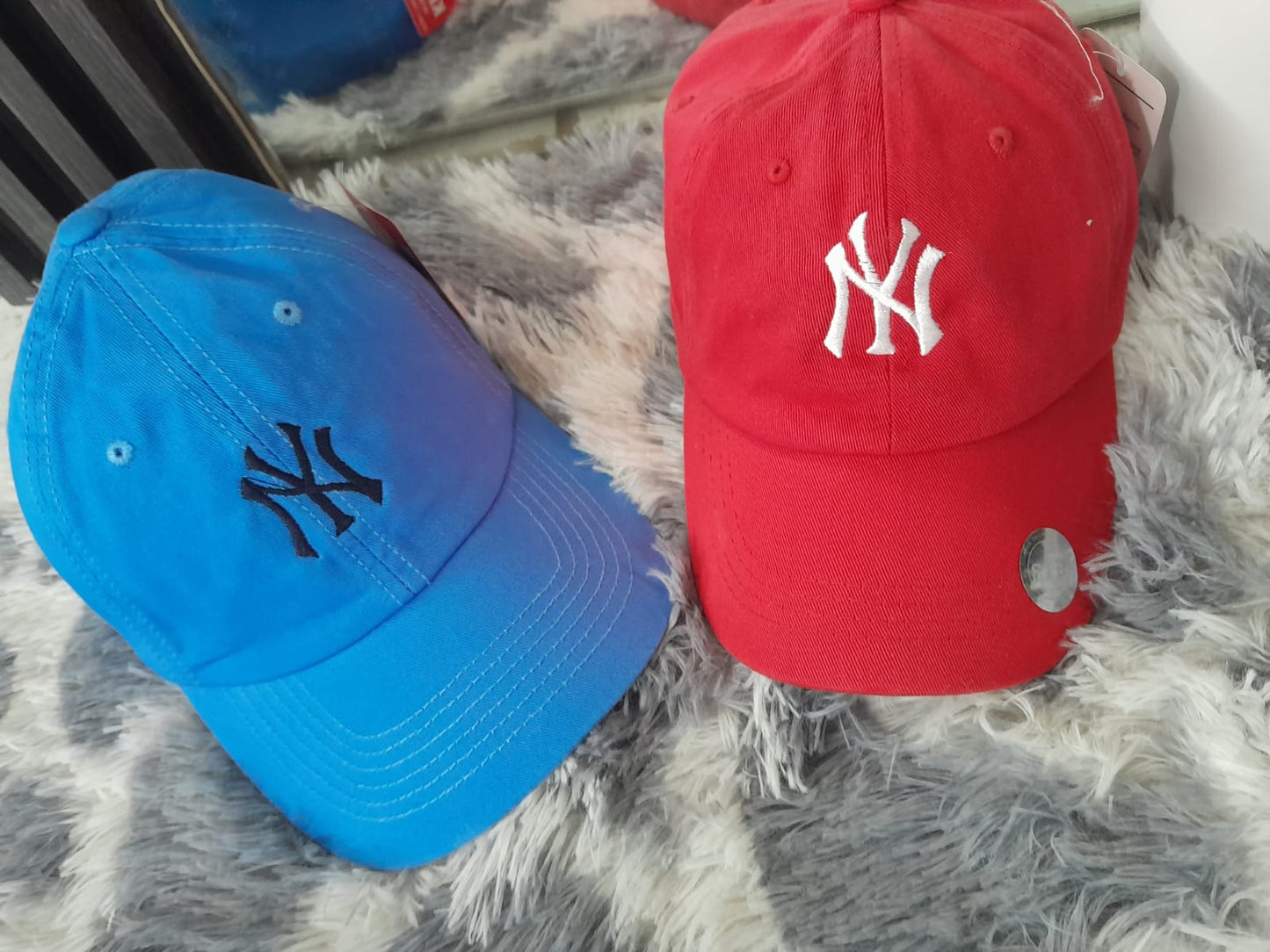 I.GORRA VARIAS MARCAS