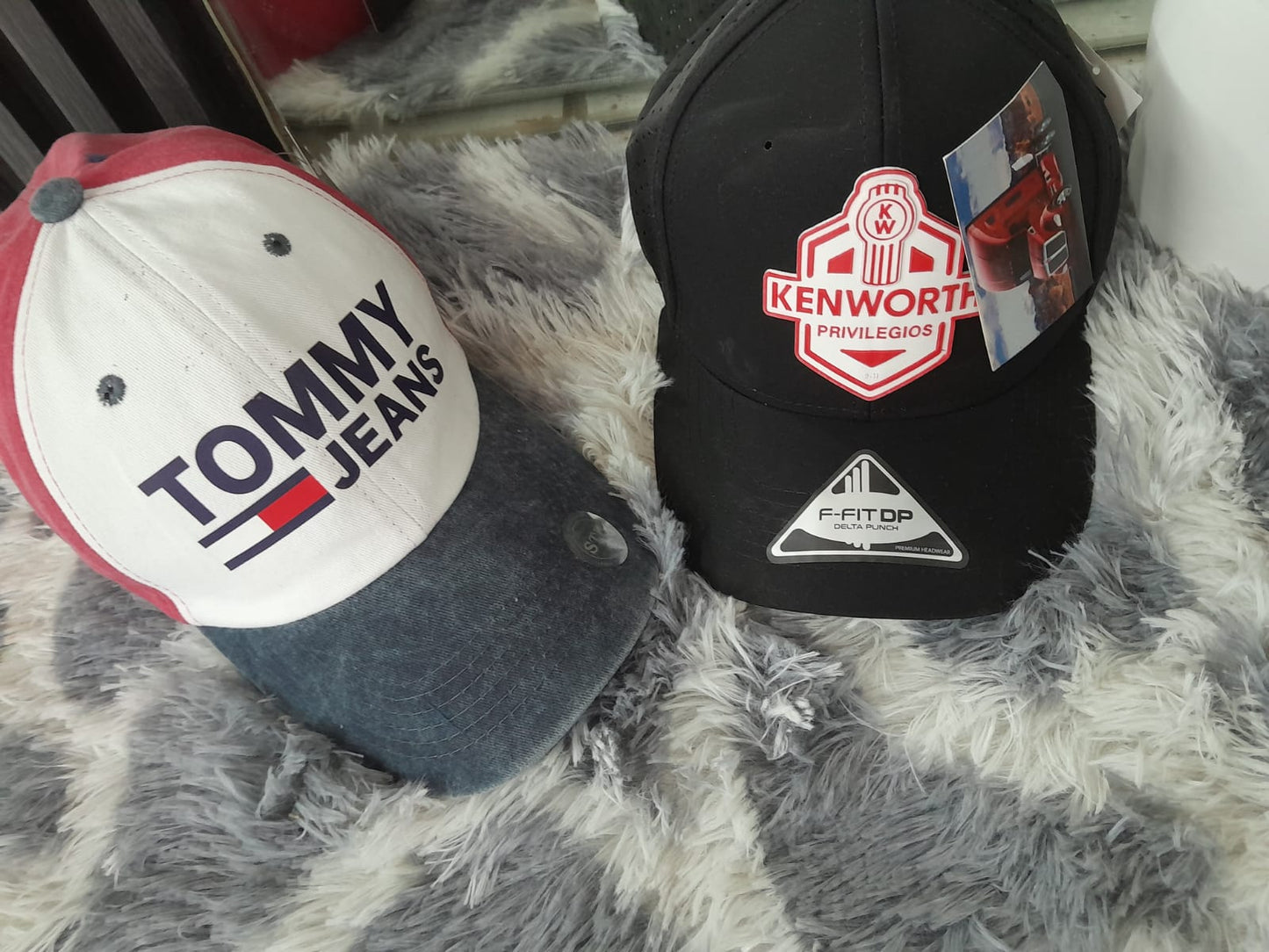 I.GORRA VARIAS MARCAS