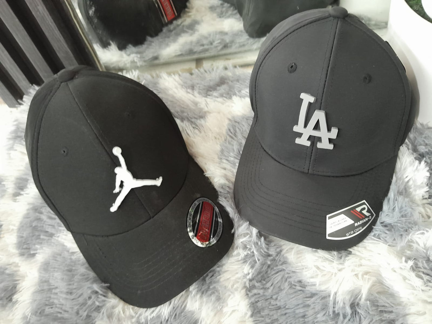 I.GORRA VARIAS MARCAS