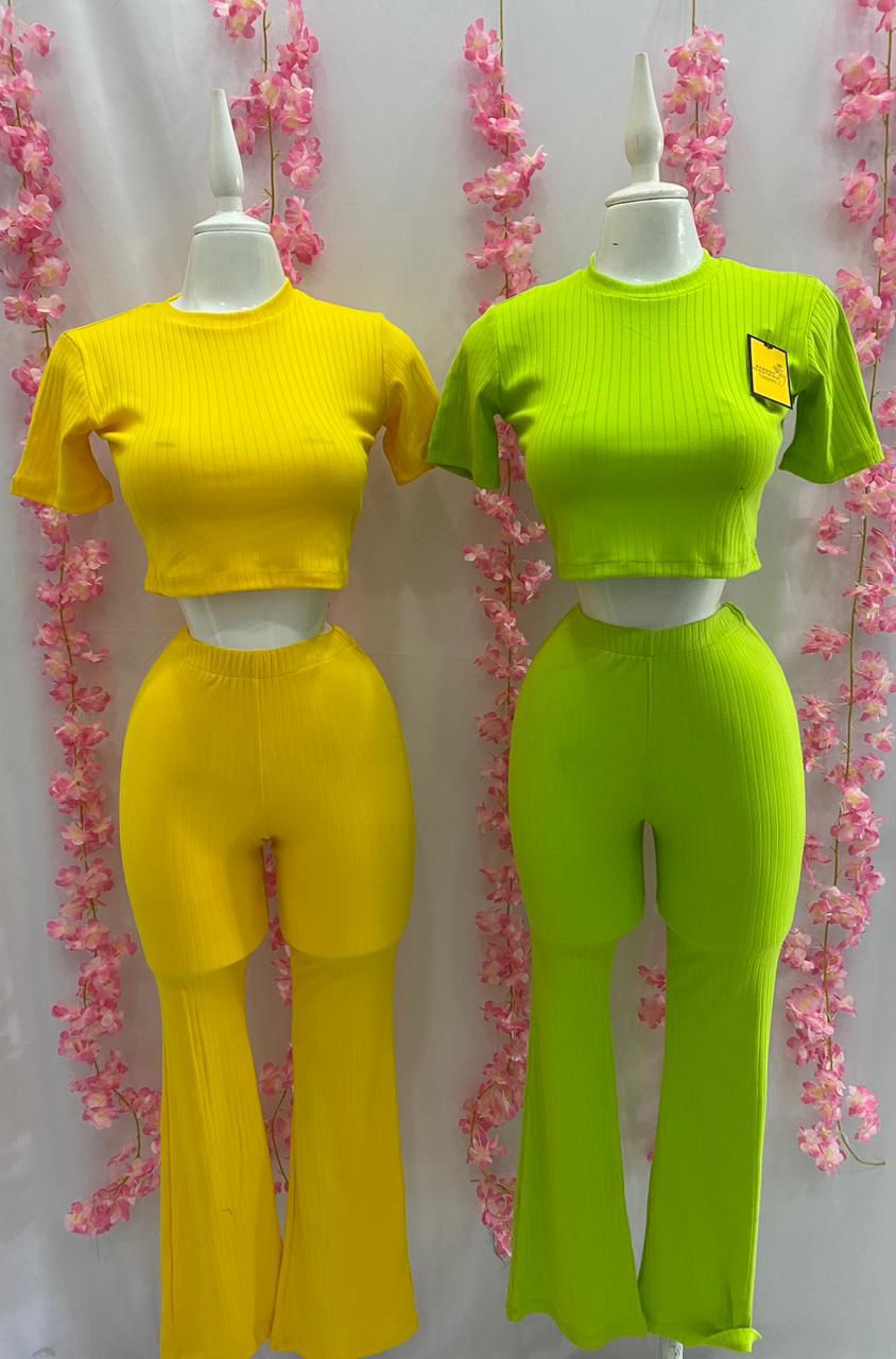 BB.CONJUNTO ACANALADO 2 PZA PANTALON Y TOP