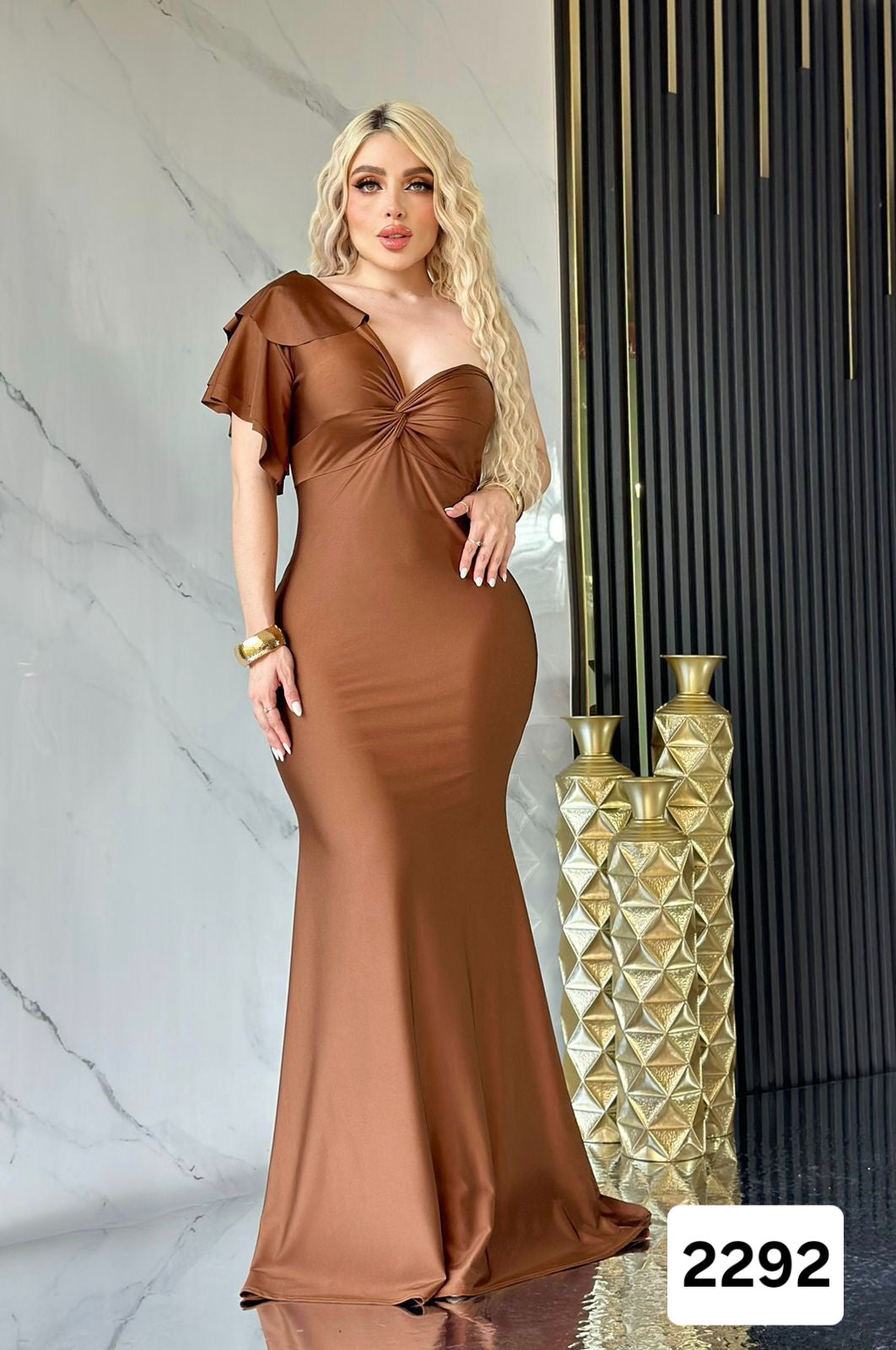 L.VESTIDO MAXI SATIN MANGA ESC V/C UNITALLA